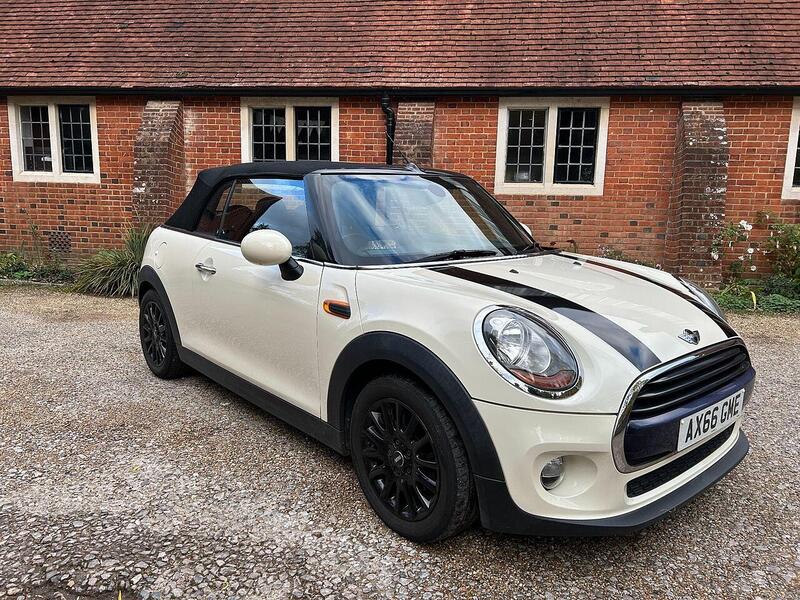 MINI Convertible 1.5 Cooper Euro 6 (s/s) 2dr - U10003452