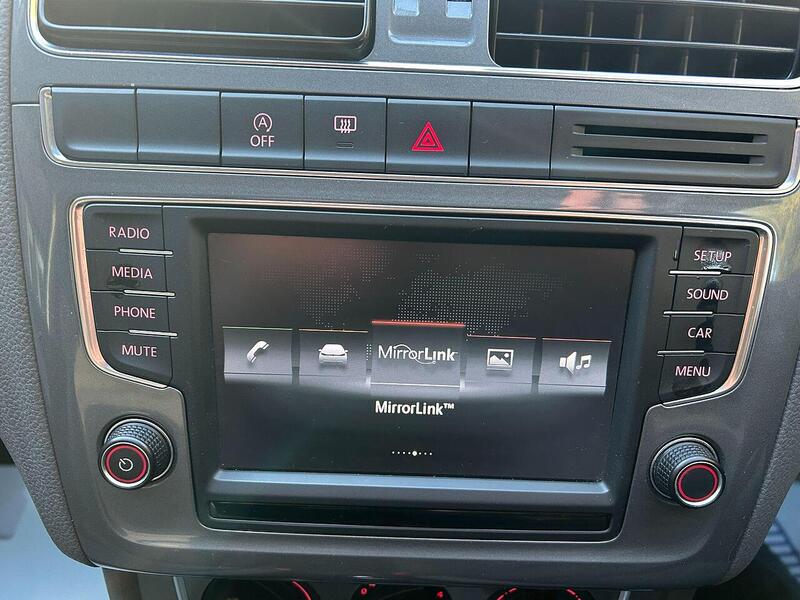 Volkswagen Polo 1.2 TSI BlueMotion Tech SE Design Euro 6 (s/s) 5dr - U10003461