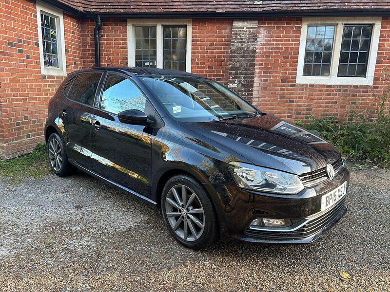 Volkswagen Polo 1.2 TSI BlueMotion Tech SE Design Euro 6 (s/s) 5dr - U10003461