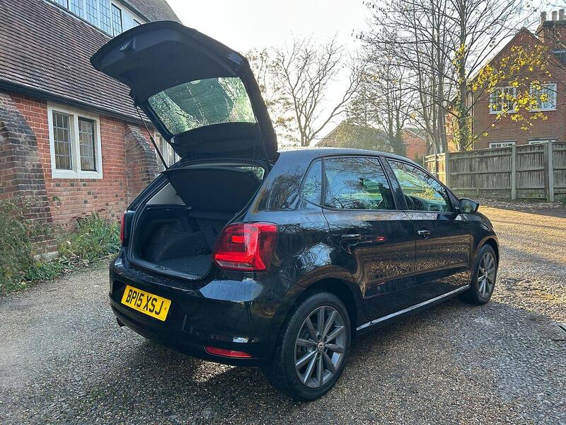 Volkswagen Polo 1.2 TSI BlueMotion Tech SE Design Euro 6 (s/s) 5dr - U10003461