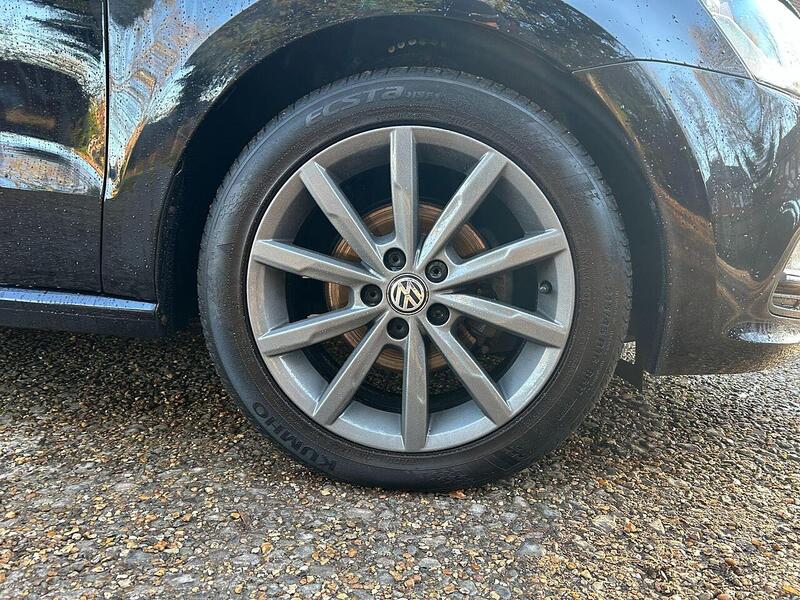 Volkswagen Polo 1.2 TSI BlueMotion Tech SE Design Euro 6 (s/s) 5dr - U10003461