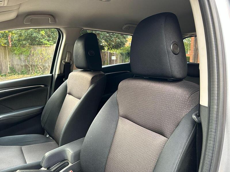 Honda Jazz 1.3 i-VTEC EX Euro 6 (s/s) 5dr - U10003462