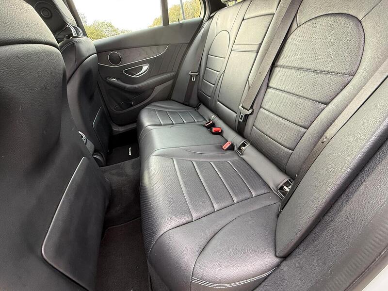 Mercedes-Benz C Class 2.1 C250d AMG Line 7G-Tronic+ Euro 6 (s/s) 5dr - U10003464