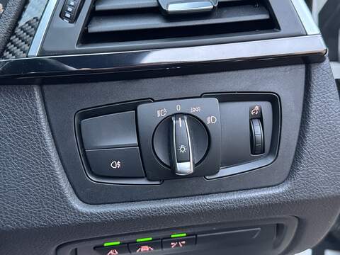 BMW M4 3.0 BiTurbo GPF Competition Coupe 2dr Petrol DCT Euro 6 (s/s) (450 ps) - U10003465