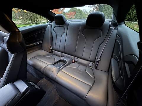 BMW M4 3.0 BiTurbo GPF Competition Coupe 2dr Petrol DCT Euro 6 (s/s) (450 ps) - U10003465