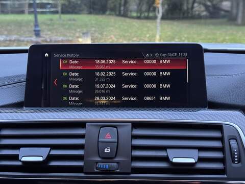 BMW M4 3.0 BiTurbo GPF Competition Coupe 2dr Petrol DCT Euro 6 (s/s) (450 ps) - U10003465