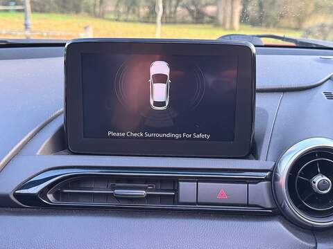 Mazda MX-5 RF 2.0 SKYACTIV-G Sport Nav+ Auto Euro 6 (s/s) 2dr - U10003477