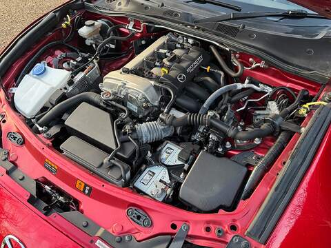 Mazda MX-5 RF 2.0 SKYACTIV-G Sport Nav+ Auto Euro 6 (s/s) 2dr - U10003477