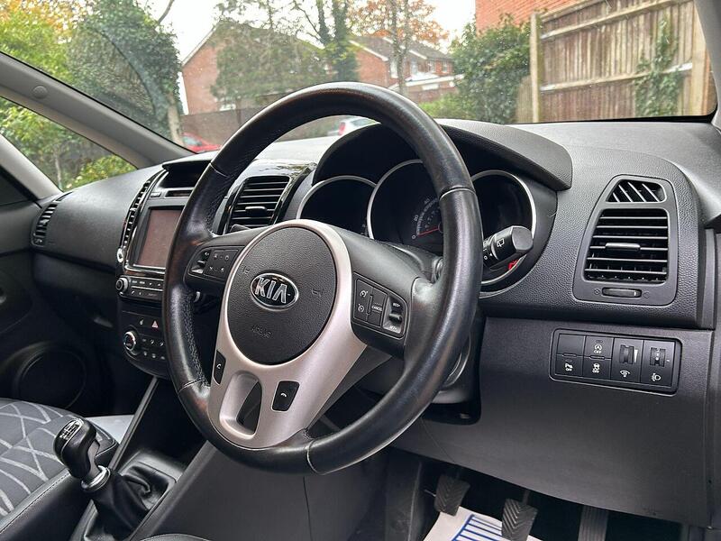 Kia Venga 1.6 3 Euro 6 (s/s) 5dr - U10003479