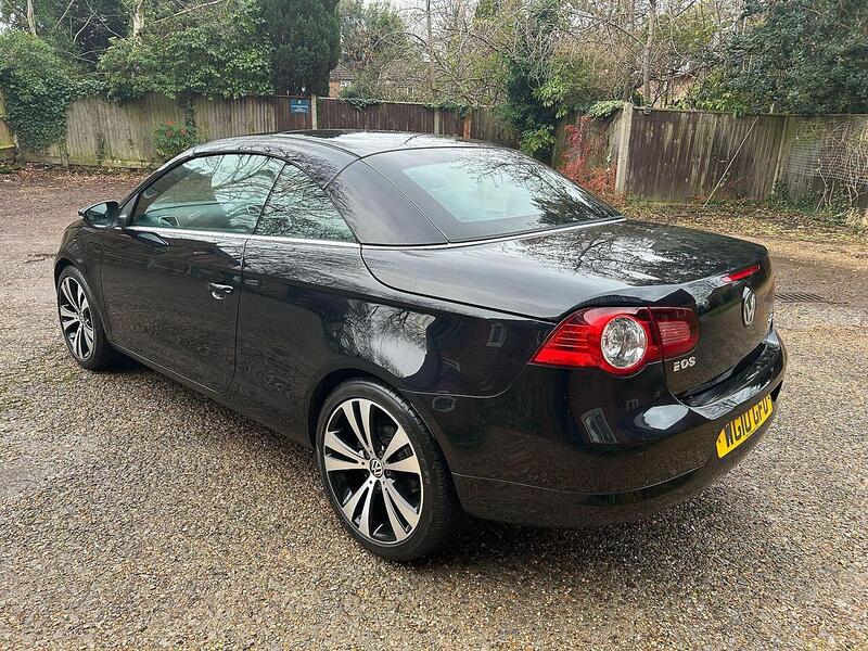 Volkswagen Eos 2.0 TDI CR Individual Cabriolet 2dr Diesel Manual Euro 5 (140 ps) - U10003483