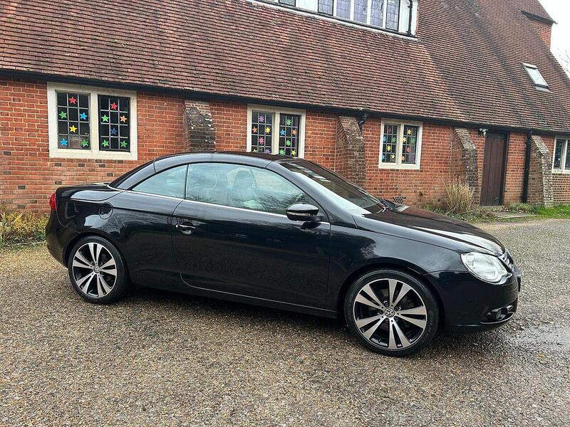Volkswagen Eos 2.0 TDI CR Individual Cabriolet 2dr Diesel Manual Euro 5 (140 ps) - U10003483