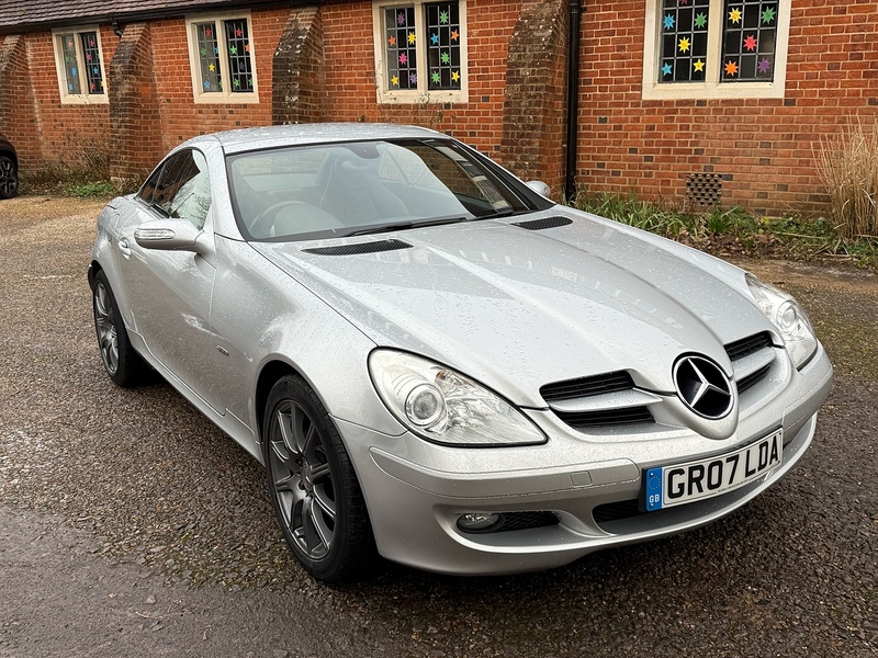 Mercedes-Benz SLK 1.8 SLK200 Kompressor Convertible 2dr Petrol Automatic (211 g/km, 163 bhp) - U10003484