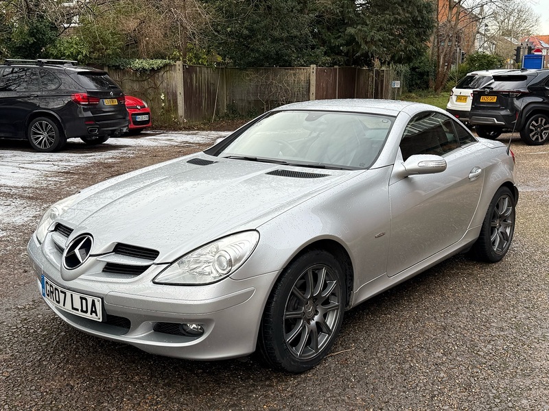 Mercedes-Benz SLK 1.8 SLK200 Kompressor Convertible 2dr Petrol Automatic (211 g/km, 163 bhp) - U10003484