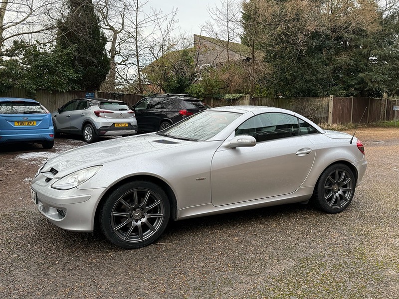 Mercedes-Benz SLK 1.8 SLK200 Kompressor Convertible 2dr Petrol Automatic (211 g/km, 163 bhp) - U10003484
