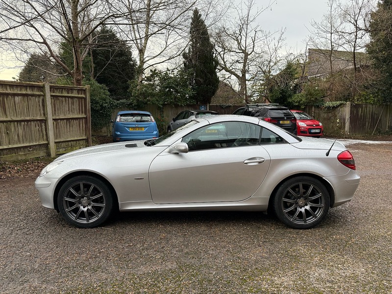 Mercedes-Benz SLK 1.8 SLK200 Kompressor Convertible 2dr Petrol Automatic (211 g/km, 163 bhp) - U10003484
