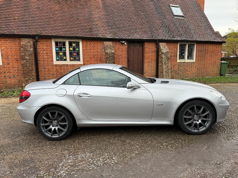 Mercedes-Benz SLK 1.8 SLK200 Kompressor Convertible 2dr Petrol Automatic (211 g/km, 163 bhp) - U10003484