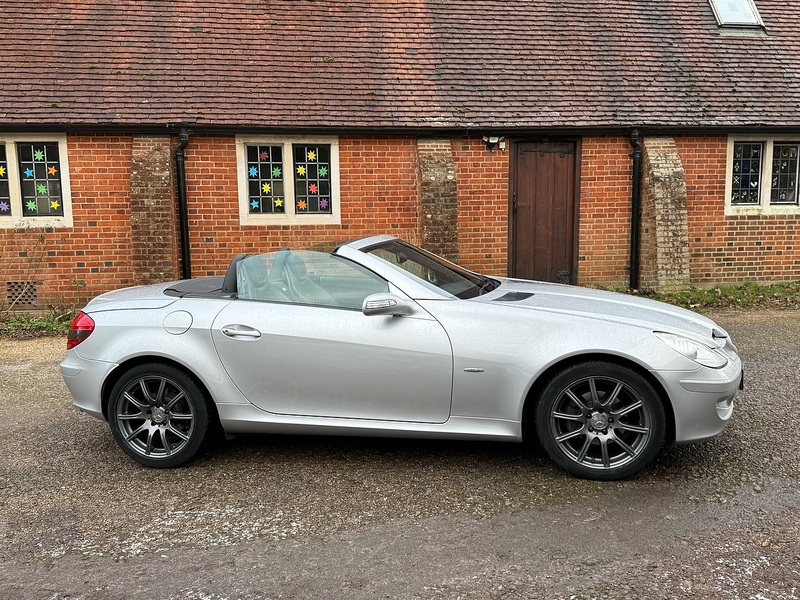 Mercedes-Benz SLK 1.8 SLK200 Kompressor Convertible 2dr Petrol Automatic (211 g/km, 163 bhp) - U10003484