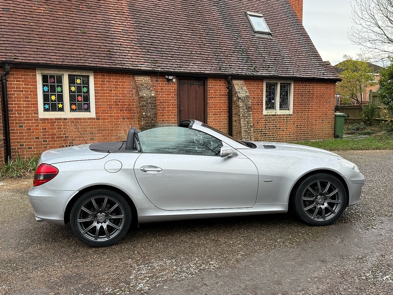 Mercedes-Benz SLK 1.8 SLK200 Kompressor Convertible 2dr Petrol Automatic (211 g/km, 163 bhp) - U10003484