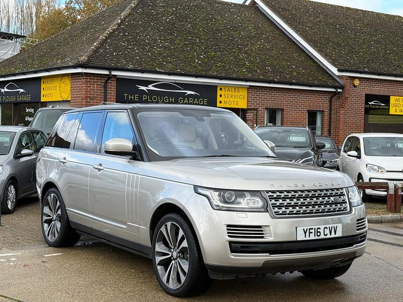 Land Rover Range Rover 3.0 TD V6 Vogue SUV 5dr Diesel Auto 4WD Euro 6 (s/s) (258 ps) - U10003487