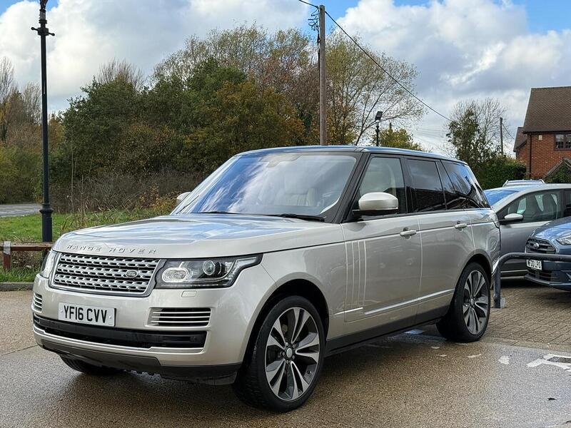 Land Rover Range Rover 3.0 TD V6 Vogue SUV 5dr Diesel Auto 4WD Euro 6 (s/s) (258 ps) - U10003487
