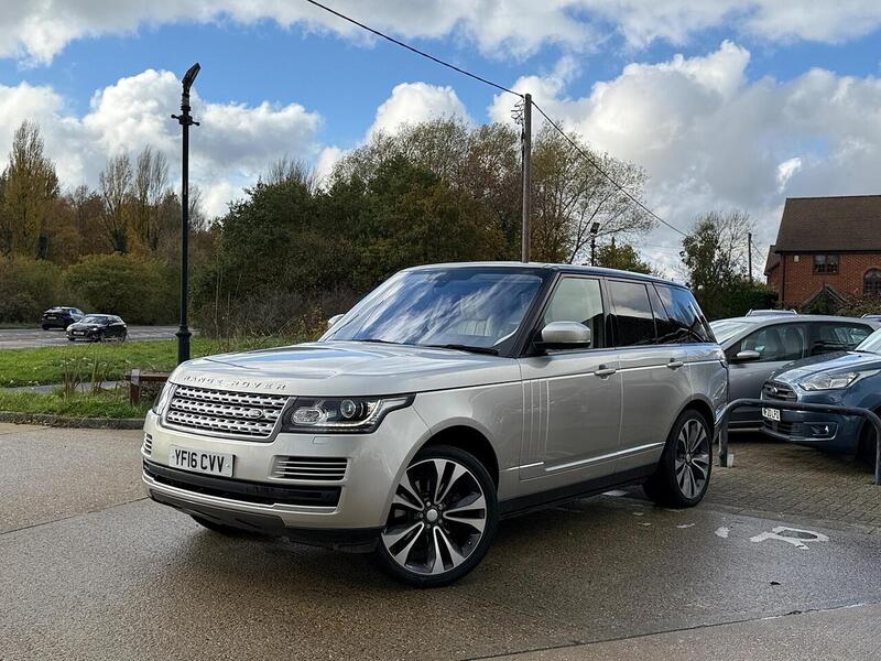 Land Rover Range Rover 3.0 TD V6 Vogue SUV 5dr Diesel Auto 4WD Euro 6 (s/s) (258 ps) - U10003487