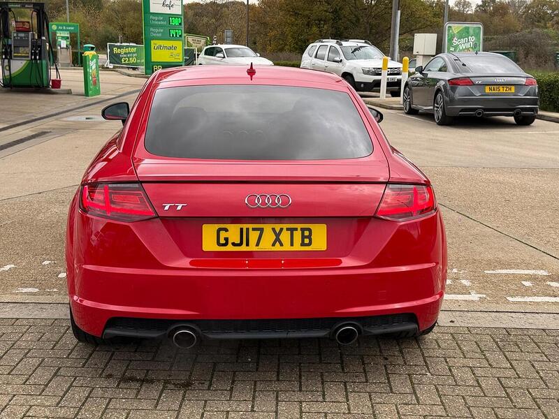 Audi TT 1.8 TFSI Black Edition Coupe 3dr Petrol Manual Euro 6 (s/s) (180 ps) - U10003489
