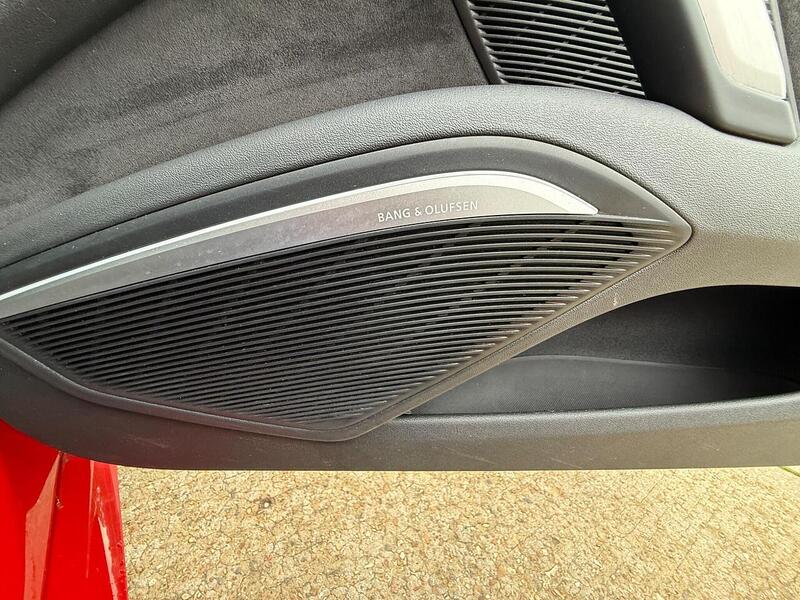 Audi TT 1.8 TFSI Black Edition Coupe 3dr Petrol Manual Euro 6 (s/s) (180 ps) - U10003489