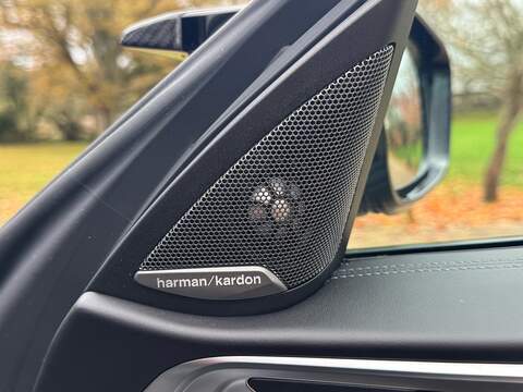 BMW M4 3.0 BiTurbo Competition Coupe 2dr Petrol Steptronic M xDrive Euro 6 (s/s) (510 ps) - U10003494