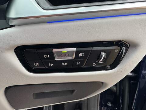 BMW M4 3.0 BiTurbo Competition Coupe 2dr Petrol Steptronic M xDrive Euro 6 (s/s) (510 ps) - U10003494