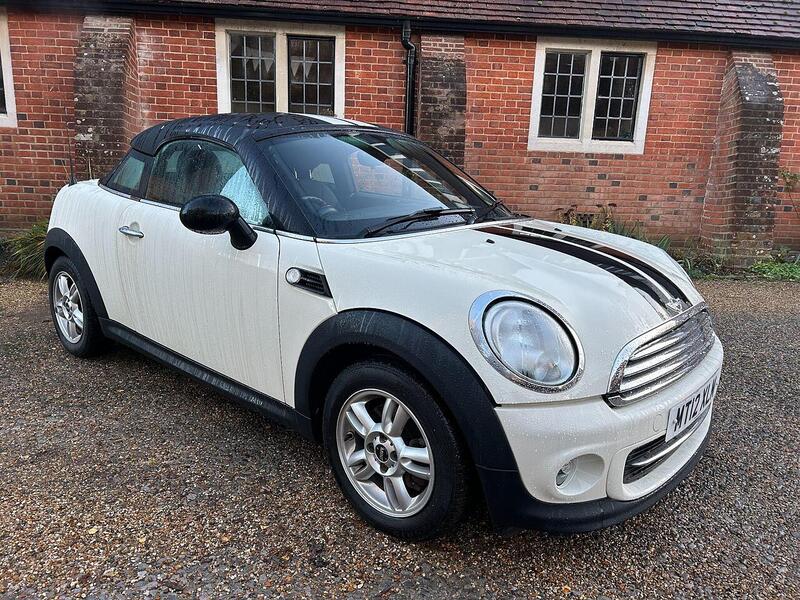 MINI Coupe 1.6 Cooper Coupe 2dr Petrol Manual Euro 5 (s/s) (122 ps) - U10003499