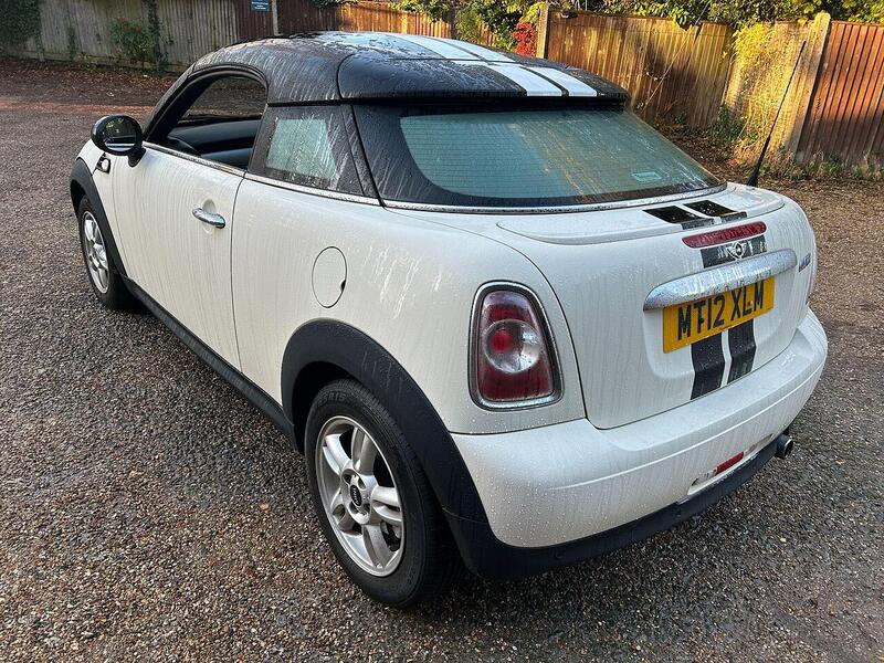 MINI Coupe 1.6 Cooper Coupe 2dr Petrol Manual Euro 5 (s/s) (122 ps) - U10003499