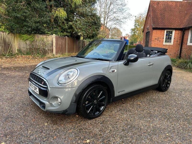 MINI Convertible 2.0 Cooper S Convertible 2dr Petrol Manual Euro 6 (s/s) (192 ps) - U10003512