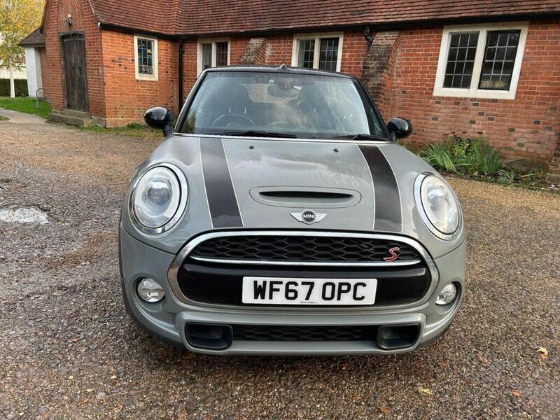 MINI Convertible 2.0 Cooper S Convertible 2dr Petrol Manual Euro 6 (s/s) (192 ps) - U10003512
