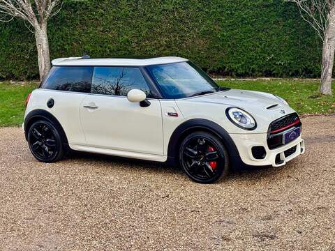MINI Hatch 2.0 John Cooper Works Hatchback 3dr Petrol Manual Euro 6 (s/s) (231 ps) - U10003519