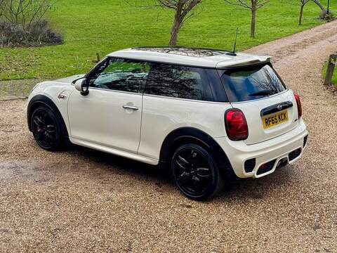 MINI Hatch 2.0 John Cooper Works Hatchback 3dr Petrol Manual Euro 6 (s/s) (231 ps) - U10003519