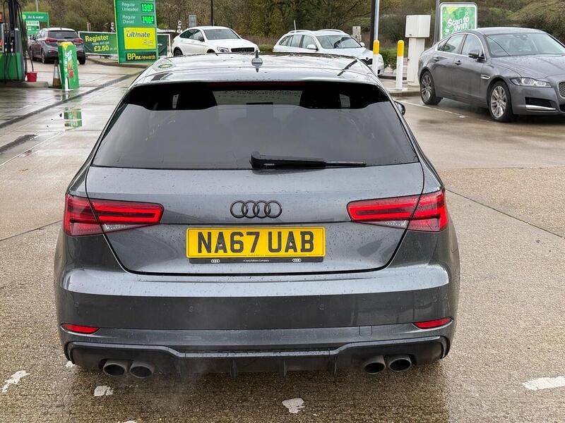 Audi S3 2.0 TFSI Black Edition Hatchback 3dr Petrol S Tronic quattro Euro 6 (s/s) (310 ps) - U10003521