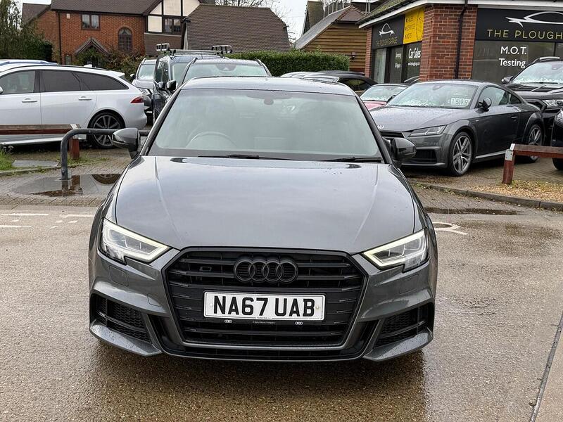 Audi S3 2.0 TFSI Black Edition Hatchback 3dr Petrol S Tronic quattro Euro 6 (s/s) (310 ps) - U10003521