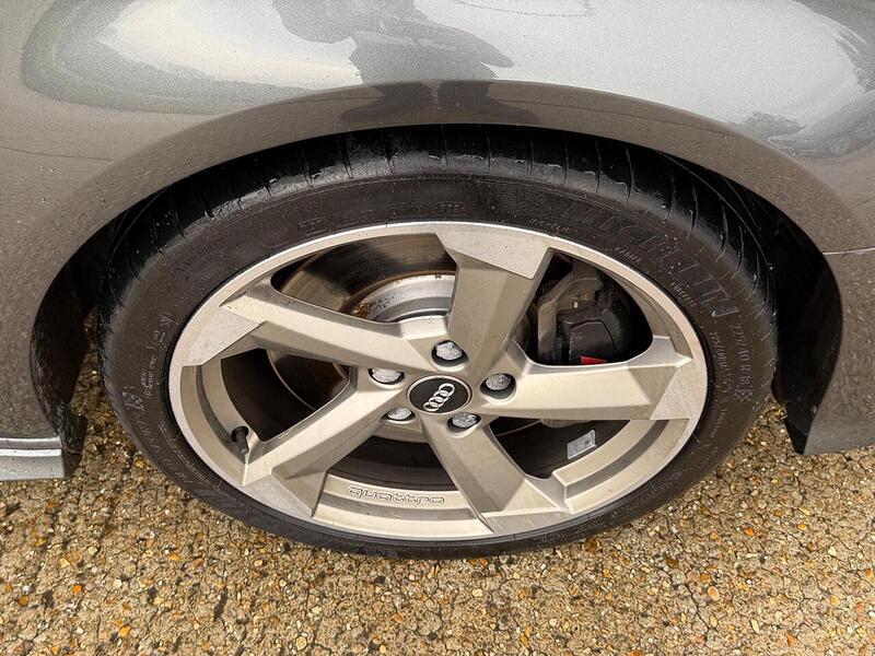 Audi S3 2.0 TFSI Black Edition Hatchback 3dr Petrol S Tronic quattro Euro 6 (s/s) (310 ps) - U10003521