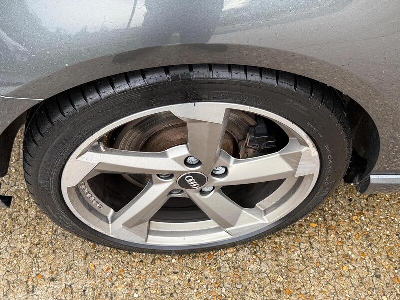 Audi S3 2.0 TFSI Black Edition Hatchback 3dr Petrol S Tronic quattro Euro 6 (s/s) (310 ps) - U10003521