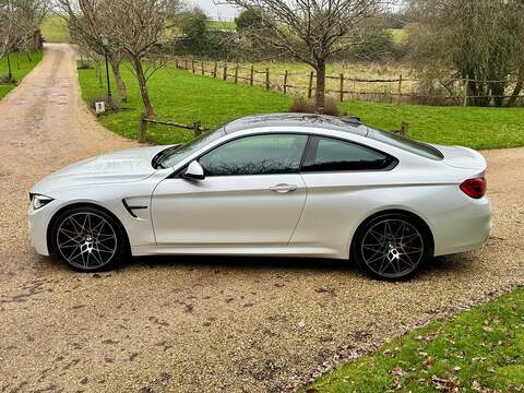 BMW M4 3.0 BiTurbo GPF Competition Coupe 2dr Petrol DCT Euro 6 (s/s) (450 ps) - U10003522