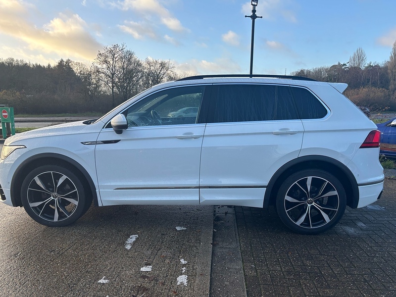 Volkswagen Tiguan 1.5 TSI R-Line SUV 5dr Petrol DSG Euro 6 (s/s) (150 ps) - U10003523