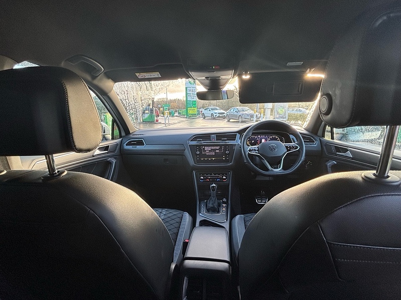 Volkswagen Tiguan 1.5 TSI R-Line SUV 5dr Petrol DSG Euro 6 (s/s) (150 ps) - U10003523