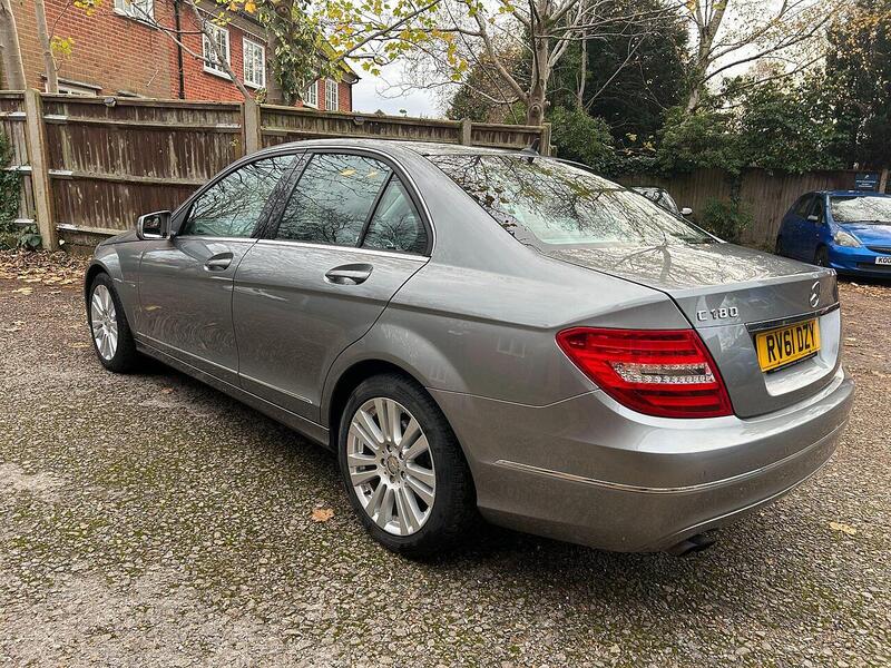 Mercedes-Benz C Class 1.8 C180 BlueEfficiency Elegance Edition 125 Euro 5 (s/s) 4dr - U10003525
