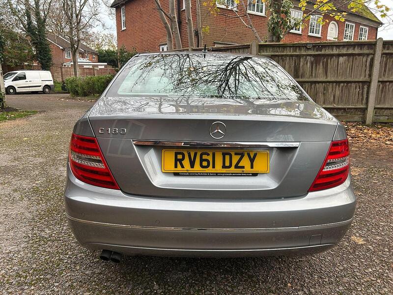 Mercedes-Benz C Class 1.8 C180 BlueEfficiency Elegance Edition 125 Euro 5 (s/s) 4dr - U10003525