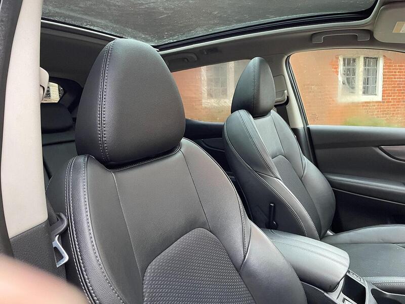 Nissan Qashqai 1.2 DIG-T Tekna Euro 6 (s/s) 5dr - U10003527