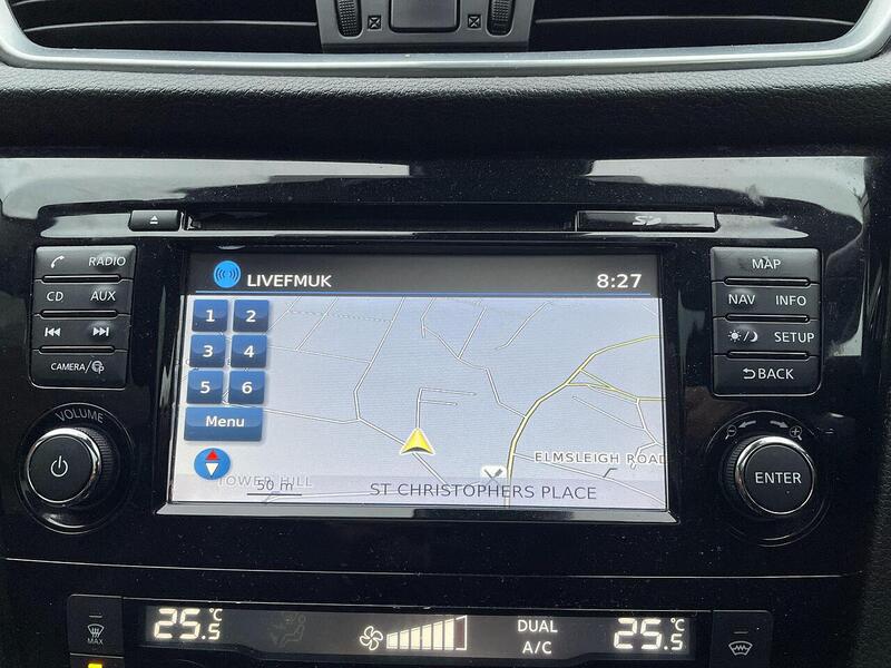 Nissan Qashqai 1.2 DIG-T Tekna Euro 6 (s/s) 5dr - U10003527