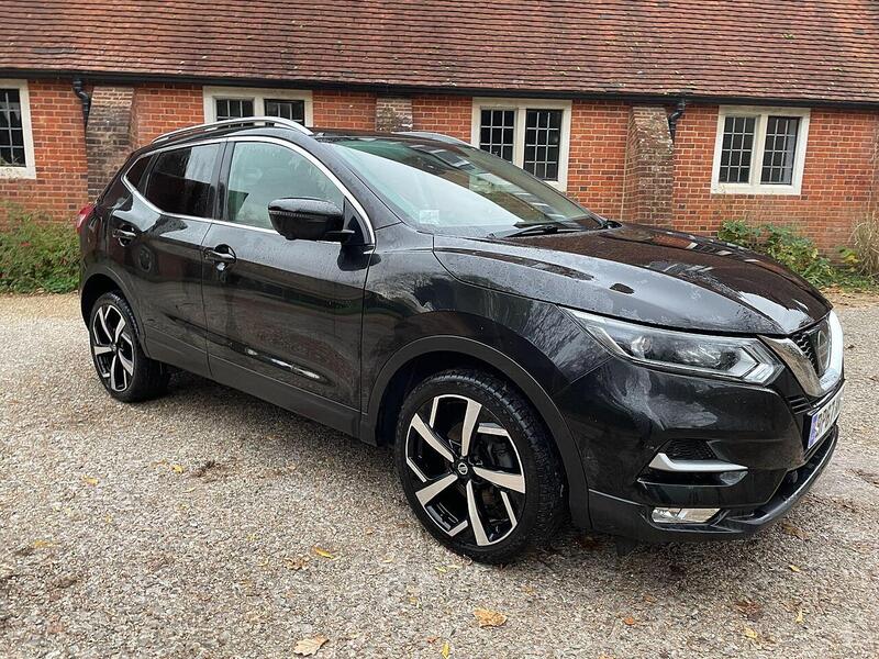 Nissan Qashqai 1.2 DIG-T Tekna Euro 6 (s/s) 5dr - U10003527
