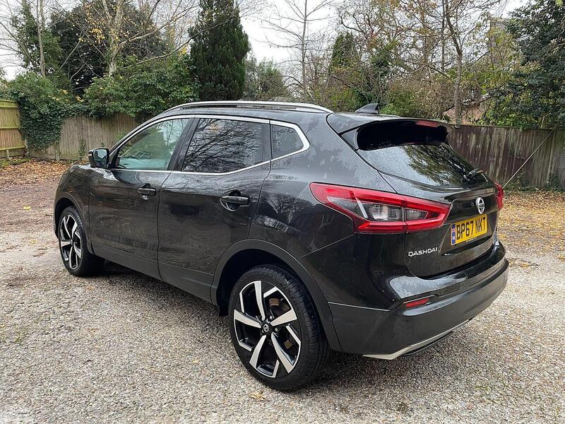 Nissan Qashqai 1.2 DIG-T Tekna Euro 6 (s/s) 5dr - U10003527