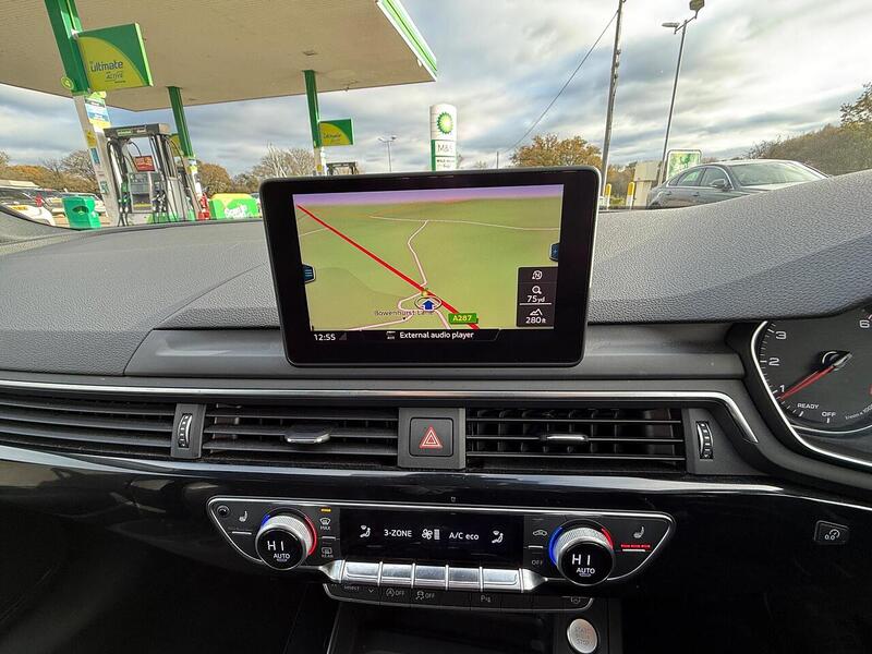 Audi A4 Avant 2.0 TFSI 35 Black Edition Estate 5dr Petrol Manual Euro 6 (s/s) (150 ps) - U10003532