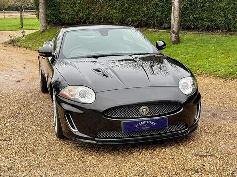 Jaguar XKR 5.0 V8 Coupe 2dr Petrol Auto Euro 5 (510 ps) - U10003533